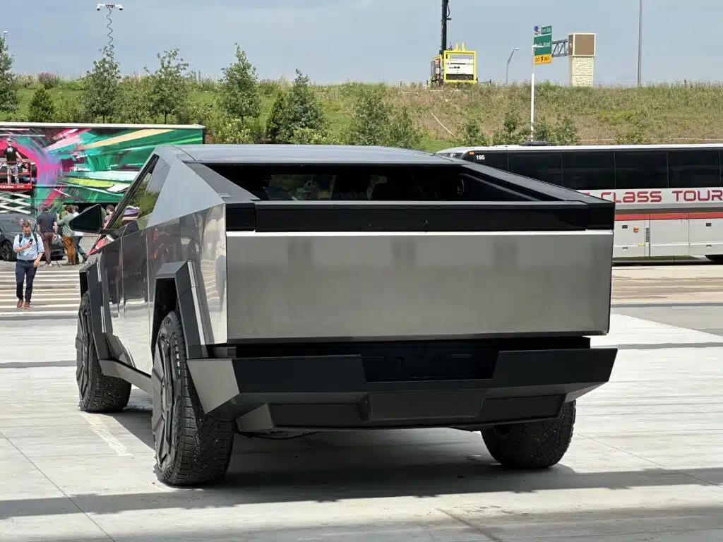 Employee reveals weird household item they've been cleaning the Tesla Cybertruck with