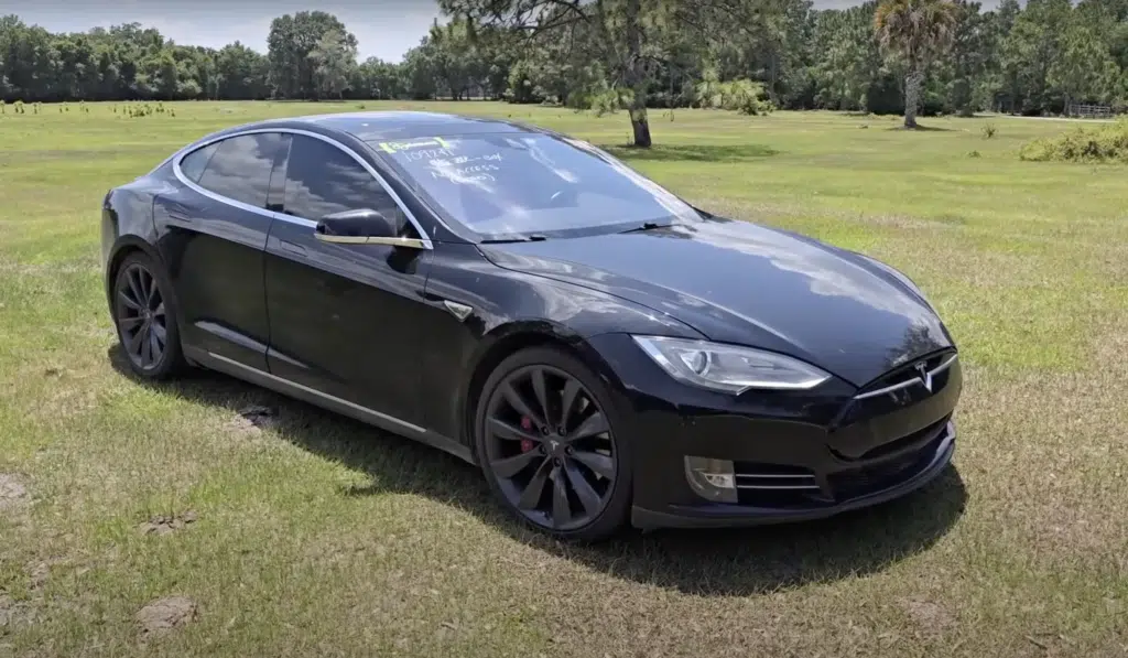 This Tesla sold for half the price because of one word written on the windshield