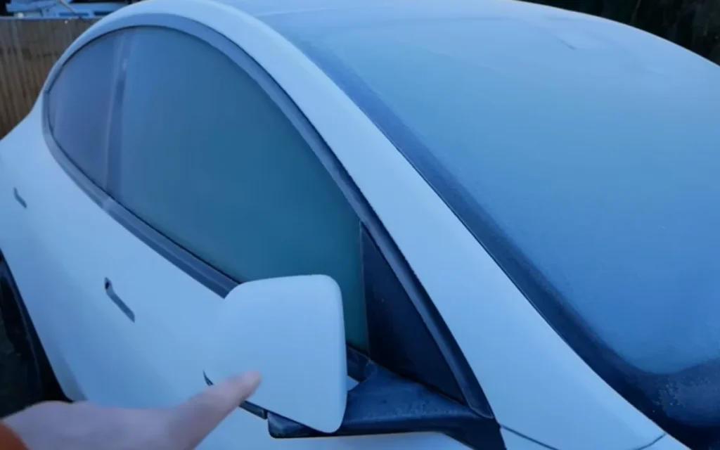 The flush door handles of a Tesla can completely freeze over in winter, making it almost impossible to get in, but while this might be a pain, it also poses another, potentially costly, problem