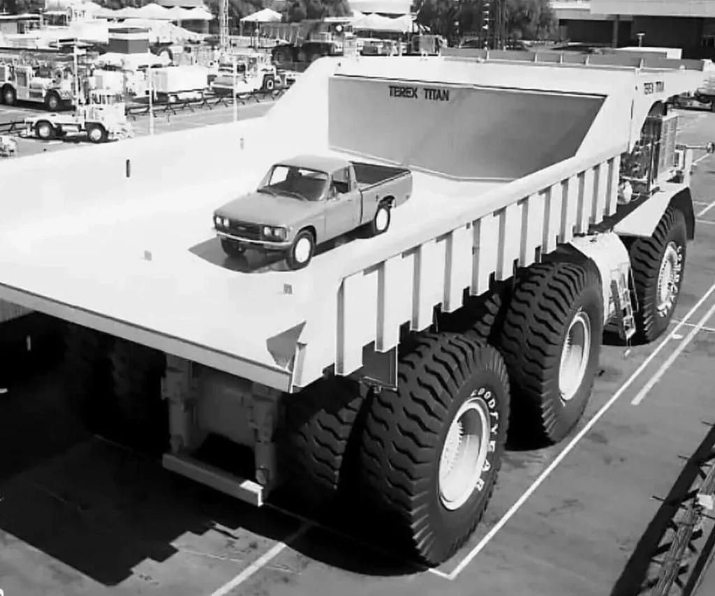 A viral Reddit photo shows a Chevy LUV inside the colossal Terex Titan, once the world’s biggest mining truck, and the scale is staggering