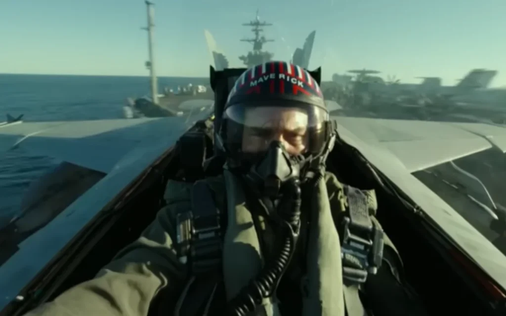 Real fighter pilot who flew in Top Gun: Maverick landed and immediately told Tom Cruise he'd 'never do' extreme maneuver again