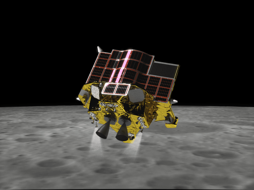 Trailblazing spacecraft reaches moon and sends back images