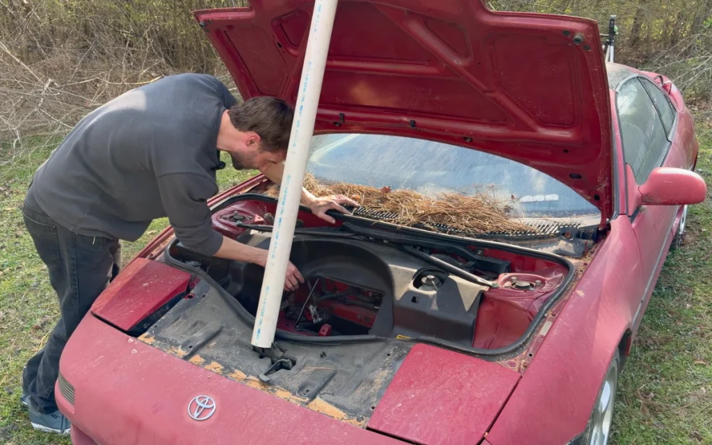 This particular 1990 Toyota MR2 turbo was free for the taking if someone could actually bring it back to life, and a YouTuber stepped up to the challenge