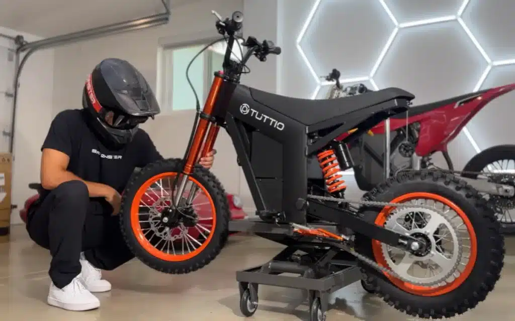 California man hacks the cheapest electric bike on Amazon - a Tuttio - with a $15 dongle and 72V battery, pushing it to 40mph