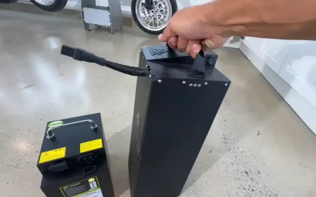 California man hacks the cheapest electric bike on Amazon - a Tuttio - with a $15 dongle and 72V battery, pushing it to 40mph