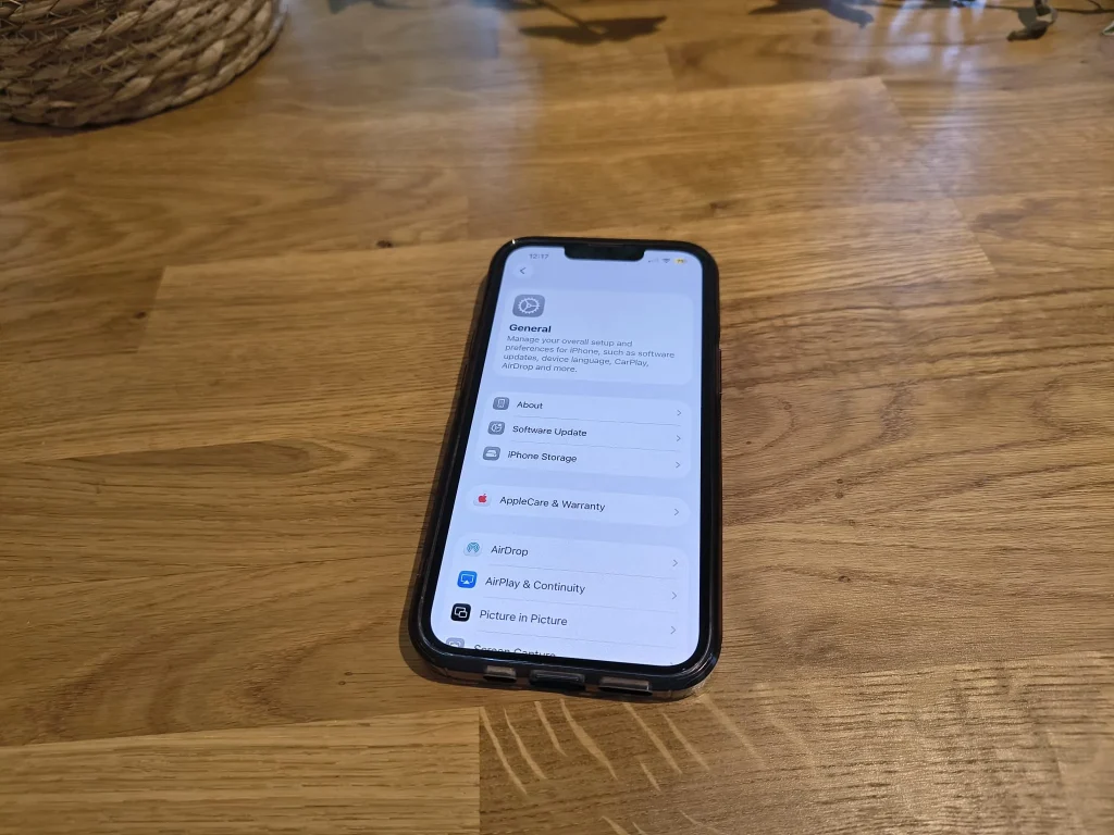 Finance expert warns all iPhone and Android owners should type this code into their device now