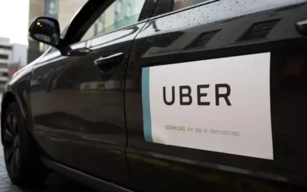 A UK Uber driver shared his full weekly earnings slip, revealing how one normal week on the app is divided once every fee and deduction is applied