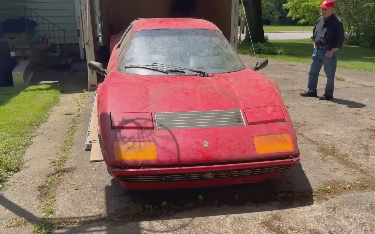 Ohio detailers uncover $300,000 Ferrari 512 BB abandoned for 28 years in jaw-dropping barn find