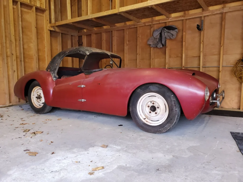 A 1954 Victress S1A was found in an Illinois garage, bringing back the forgotten story of America’s first fiberglass sports car