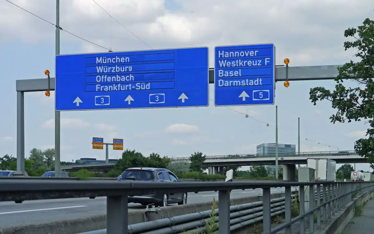 It’s illegal to run out of gas on the German Autobahn