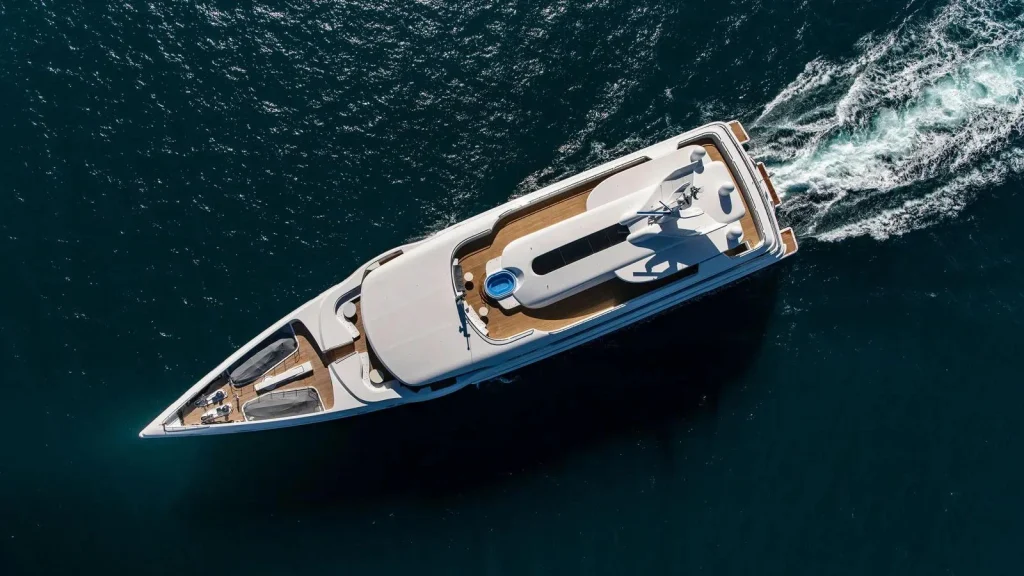 Singaporean paint billionaire built a $100,000,000 superyacht around mahjong to to keep his family together at sea