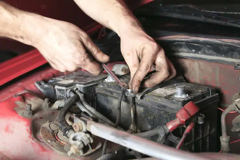 The diesel engine uses two 12v batteries that run in parallel to each other.