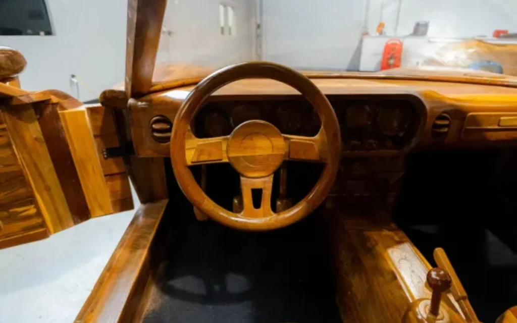 Take a look at this stunning, hand-crafted Ford GT that has been made entirely out of wood and looks identical to the real deal, right down to the smallest details
