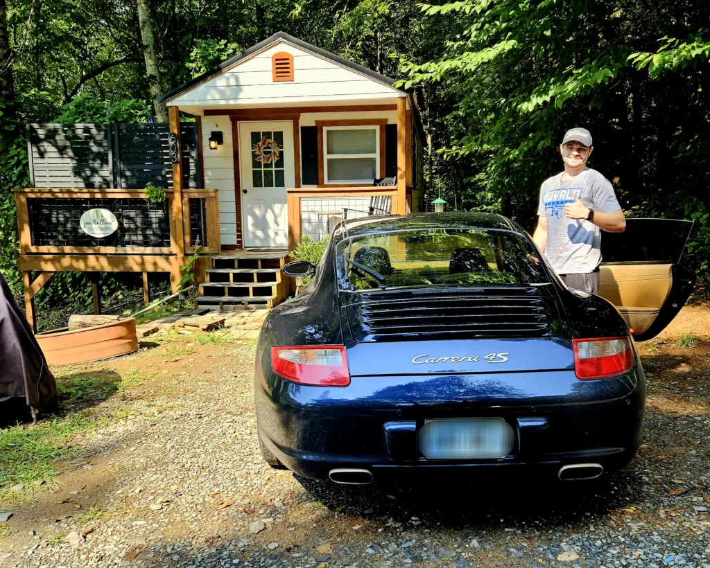 Man flies halfway across the US to buy and drive home a 500-HP, V8 swapped Porsche 911 he bought sight unseen from Facebook