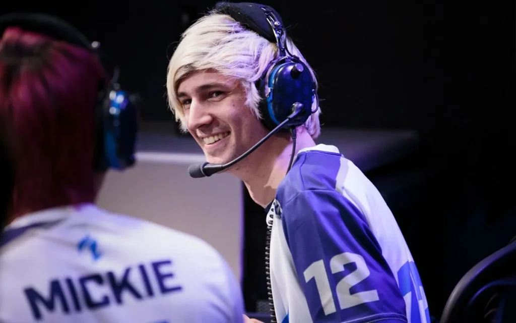Famed content creator Felix xQc Lengyel revealed his Twitch earnings from a bad day of streaming, and the eyewatering five-figure fee is wild