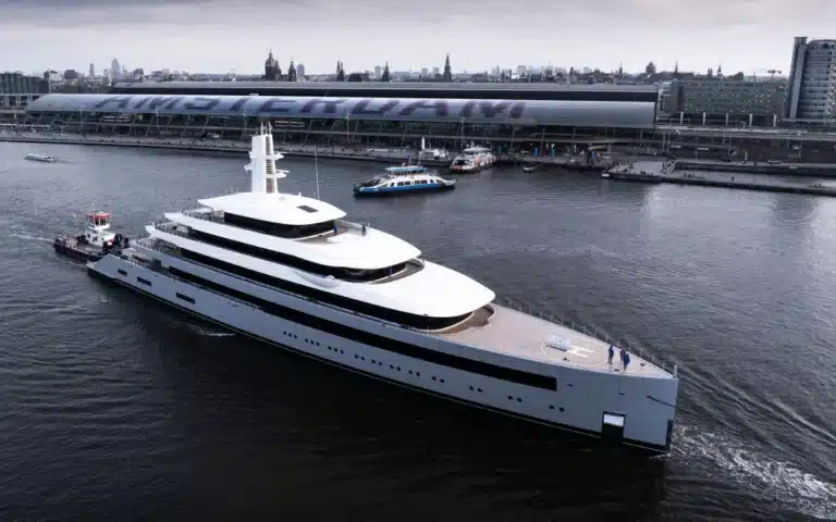 Billionaire WhatsApp founder Jan Koum has taken delivery of his brand-new $330 million Moonrise superyacht that measures a whopping 331 feet