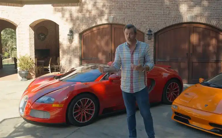 youtuber tries Bugatti Veyron as daily driver for a day